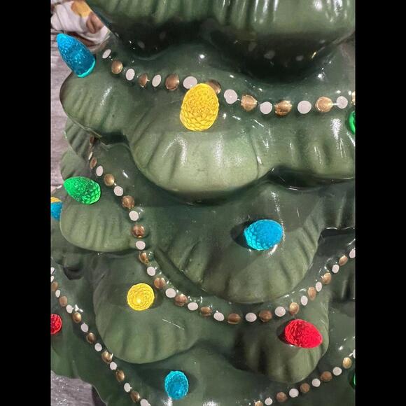 LENOX Holiday Traditions Green Porcelain Lit Christmas Tree - Picture 8 of 8